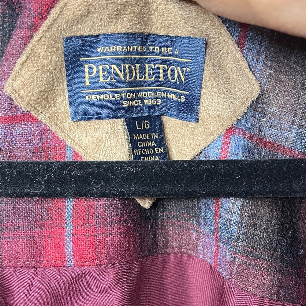 Pendleton Maroon Teddy Jacket With Checkered Lini… - image 2